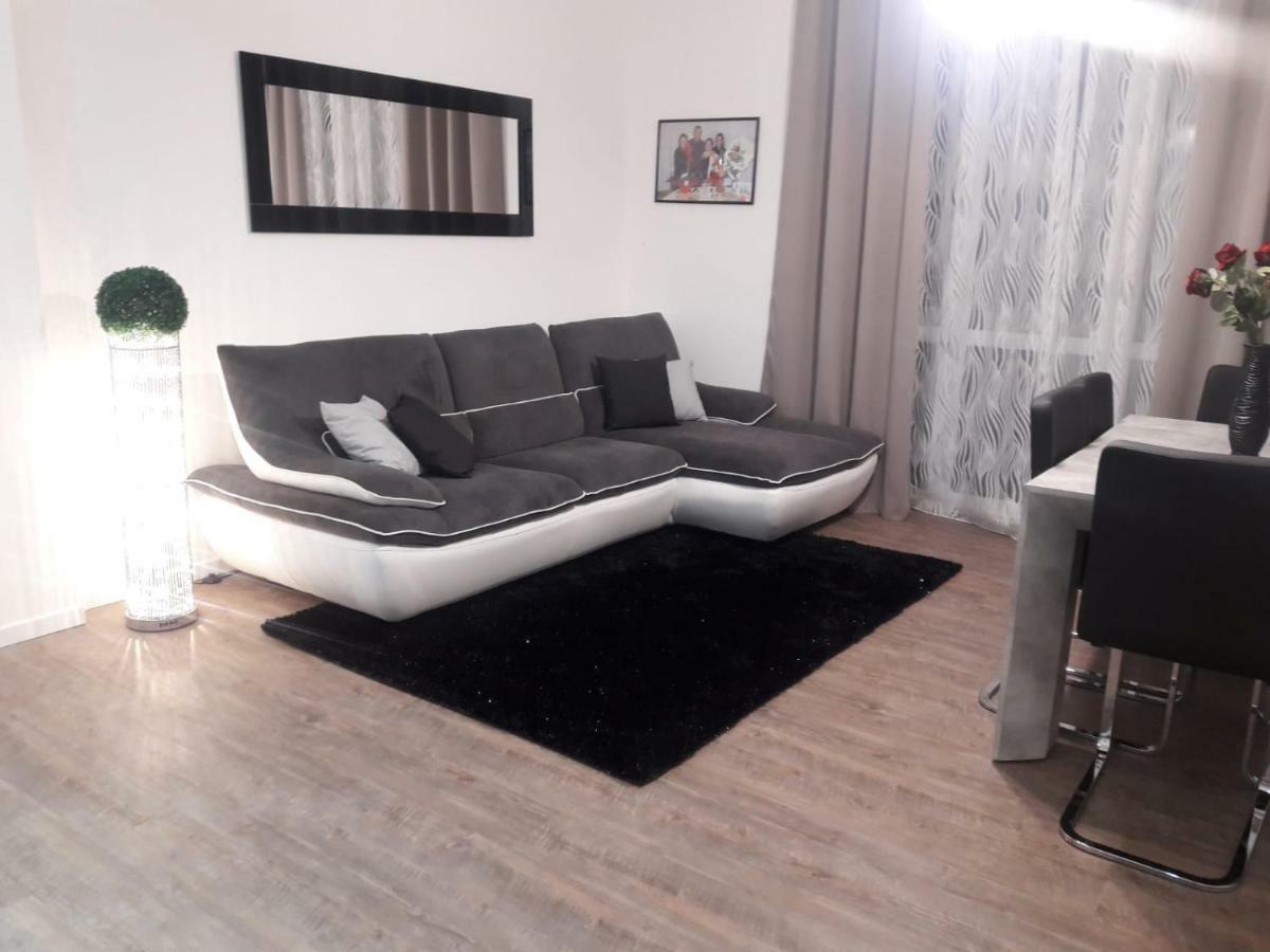 Alessandra'S Home Verona Bagian luar foto